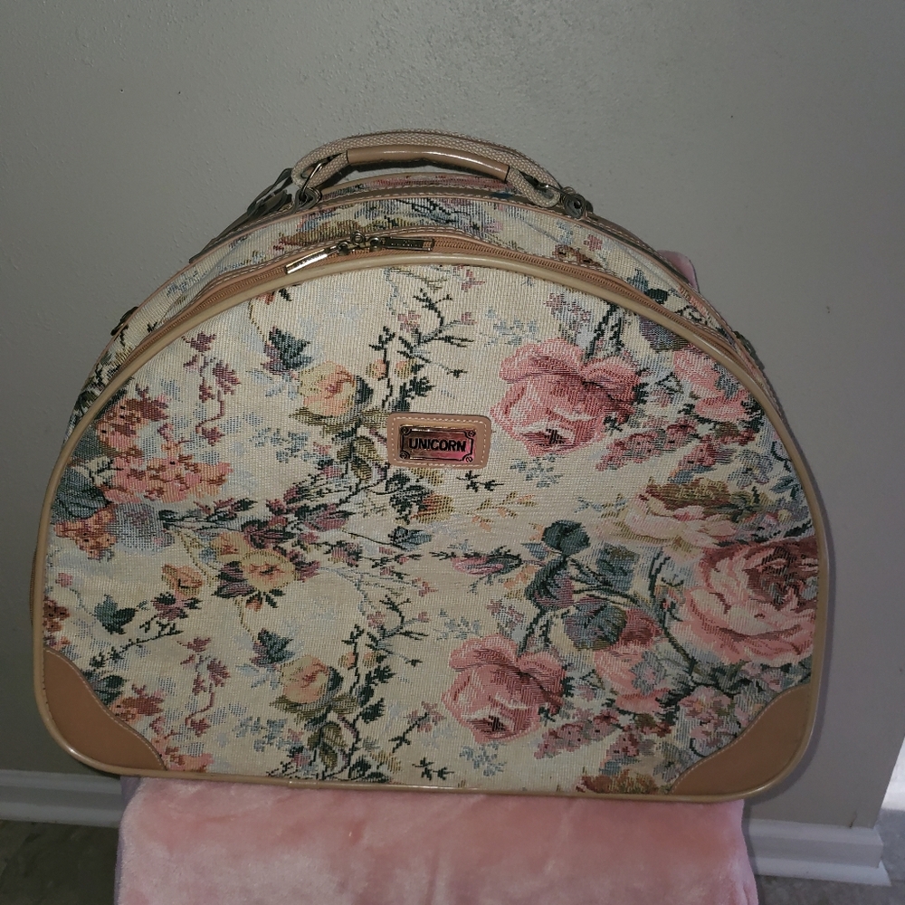 Unicorn luggage